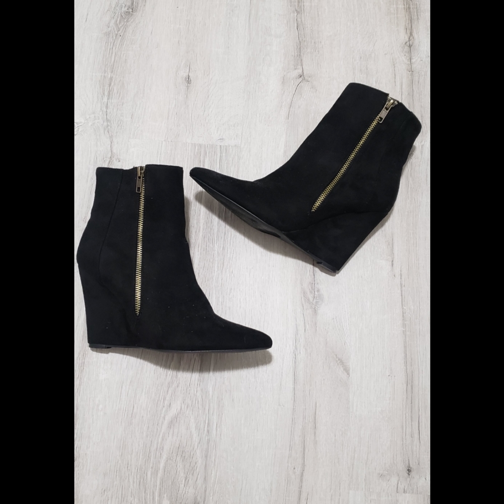 New Price|Black suede point toe booties